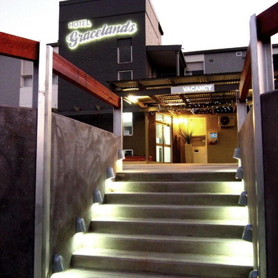 Hotel Gracelands (2)